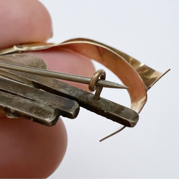 Vintage Carolyn Thomas 14K Gold Sterling Brass Mabe Pearl Emerald Brooch Pin - Picture 13 of 15